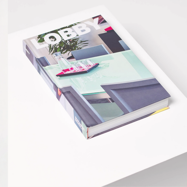 LOBBY – Suzanne Schols